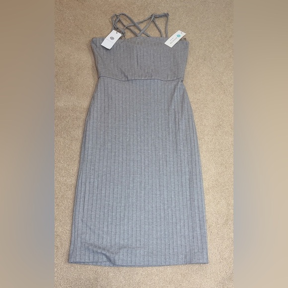 Socialite Gray Ribbed Midi Dress with Crisscross Back | Size SP | NWT - Picture 6 of 9